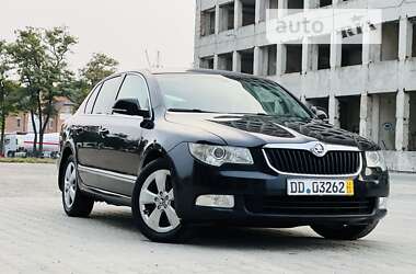 Лифтбек Skoda Superb 2010 в Тернополе