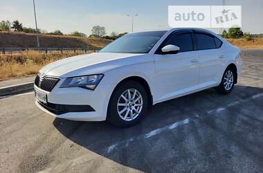 Лифтбек Skoda Superb 2015 в Полтаве