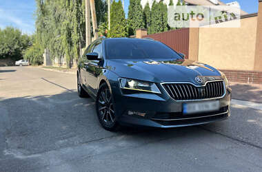 Універсал Skoda Superb 2016 в Кривому Розі