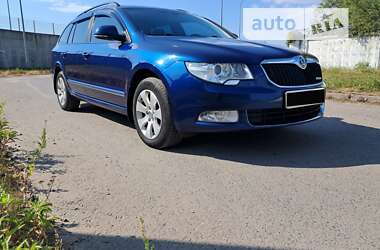 Універсал Skoda Superb 2012 в Львові