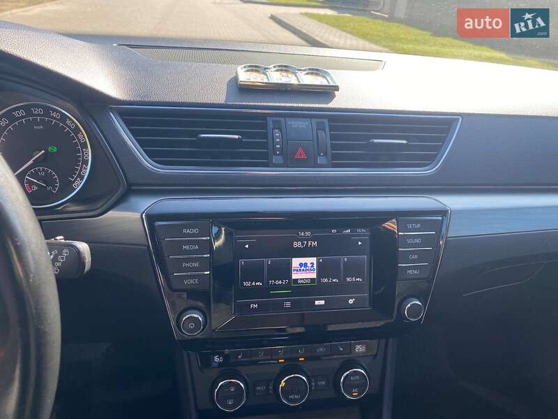 Универсал Skoda Superb 2015 в Луцке