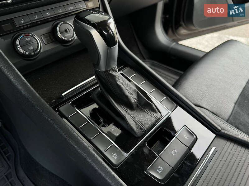 Лифтбек Skoda Superb 2017 в Киеве фото 10 Лифтбек Skoda Superb 2017 в Киеве