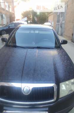 Ліфтбек Skoda Superb 2006 в Сумах