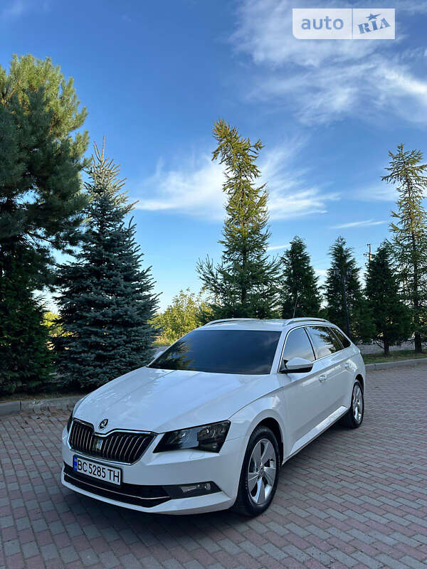 Універсал Skoda Superb 2017 в Львові