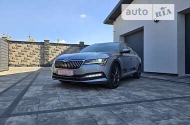 Универсал Skoda Superb 2020 в Луцке