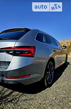 Универсал Skoda Superb 2020 в Луцке