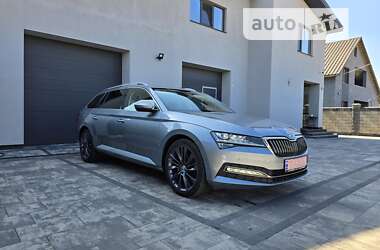 Универсал Skoda Superb 2020 в Луцке