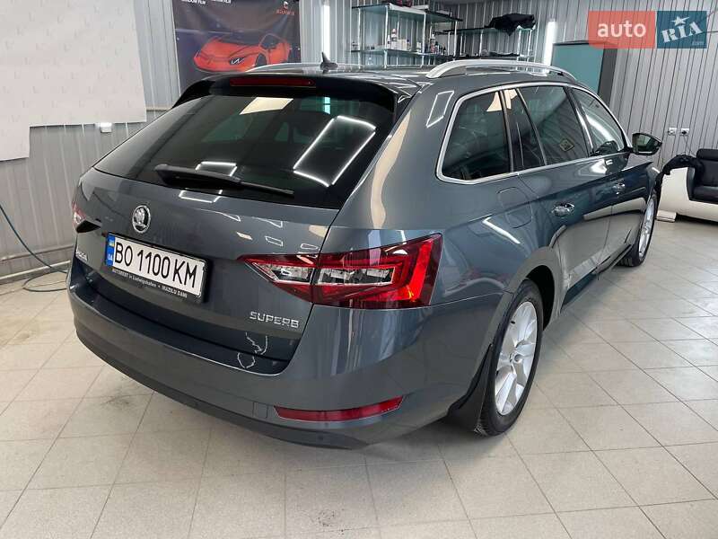 Универсал Skoda Superb 2018 в Тернополе
