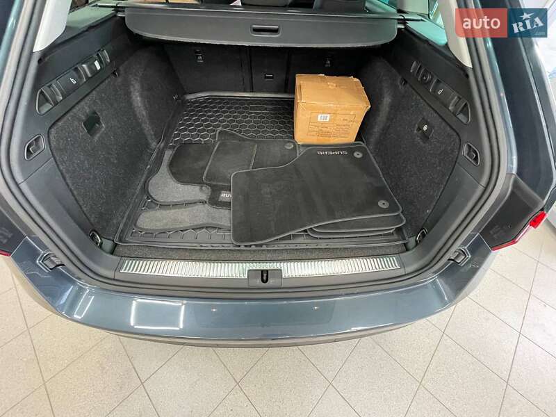 Универсал Skoda Superb 2018 в Тернополе