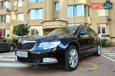 Універсал Skoda Superb 2013 в Києві