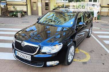 Універсал Skoda Superb 2013 в Києві