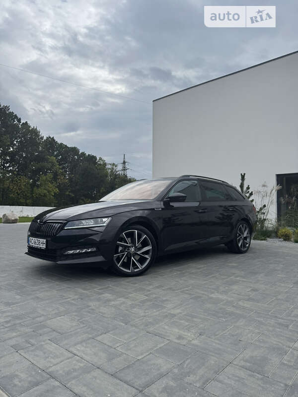 Универсал Skoda Superb 2020 в 
