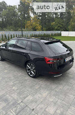 Универсал Skoda Superb 2020 в 