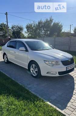 Ліфтбек Skoda Superb 2008 в Іллінцях