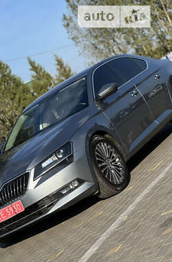 Лифтбек Skoda Superb 2016 в Турийске