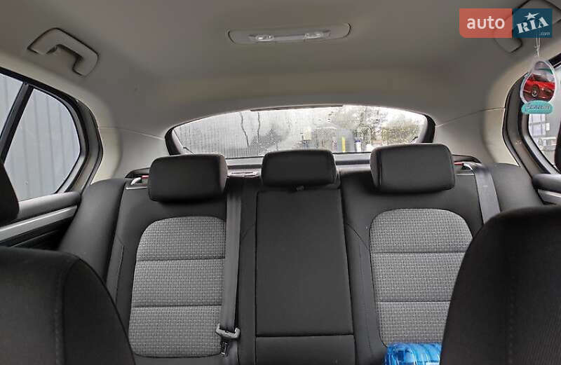 Ліфтбек Skoda Superb 2010 в Дніпрі