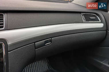 Лифтбек Skoda Superb 2010 в 