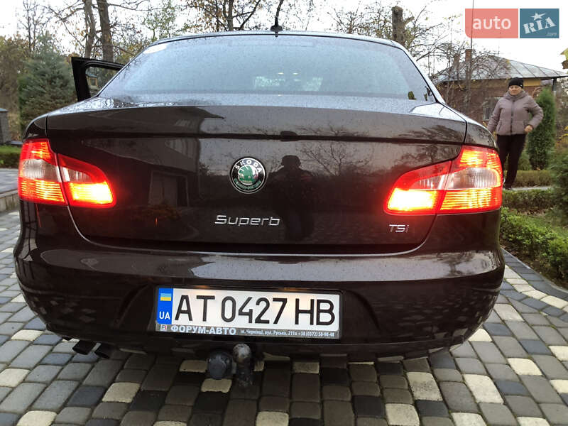 Лифтбек Skoda Superb 2012 в Ивано-Франковске