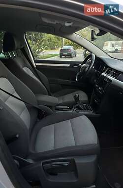 Универсал Skoda Superb 2012 в 