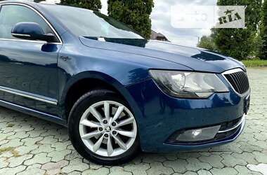 Універсал Skoda Superb 2014 в Дубні