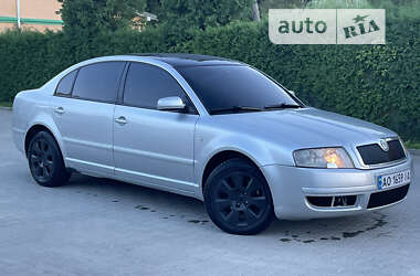 Лифтбек Skoda Superb 2003 в Турке