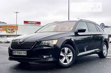 Универсал Skoda Superb 2016 в Киеве