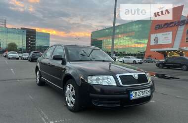 Ліфтбек Skoda Superb 2004 в Ніжині