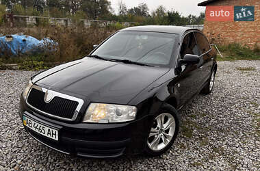 Лифтбек Skoda Superb 2006 в 