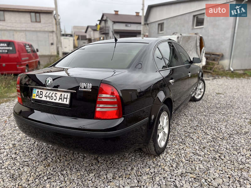 Лифтбек Skoda Superb 2006 в Виннице