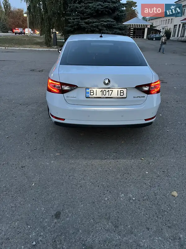 Skoda Superb 2017 VIN TMBAL4NP8JB300108 фото оголошення 17 з 53