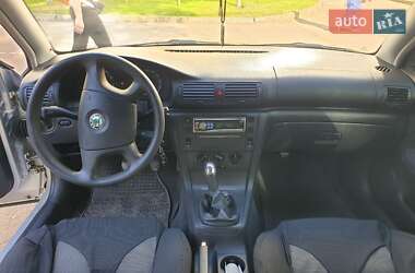 Лифтбек Skoda Superb 2006 в 