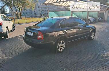 Лифтбек Skoda Superb 2005 в Киеве