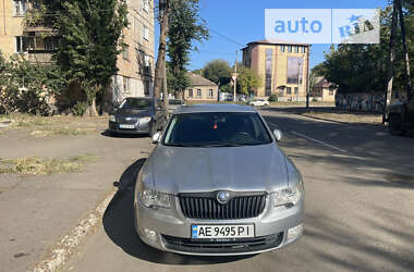 Skoda Superb 2011