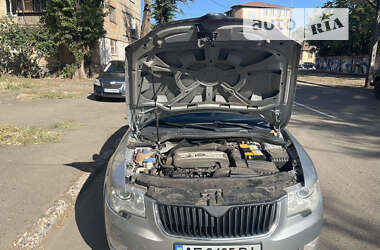 Лифтбек Skoda Superb 2011 в Кривом Роге