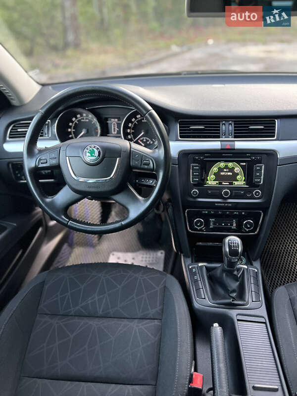 Универсал Skoda Superb 2012 в Житомире фото 12 Универсал Skoda Superb 2012 в Житомире