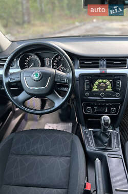 Универсал Skoda Superb 2012 в 