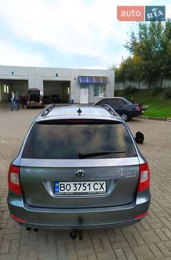 Универсал Skoda Superb 2011 в 