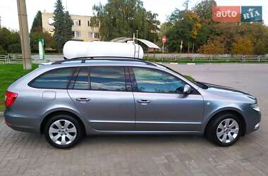Универсал Skoda Superb 2011 в 