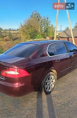 Універсал Skoda Superb 2012 в 