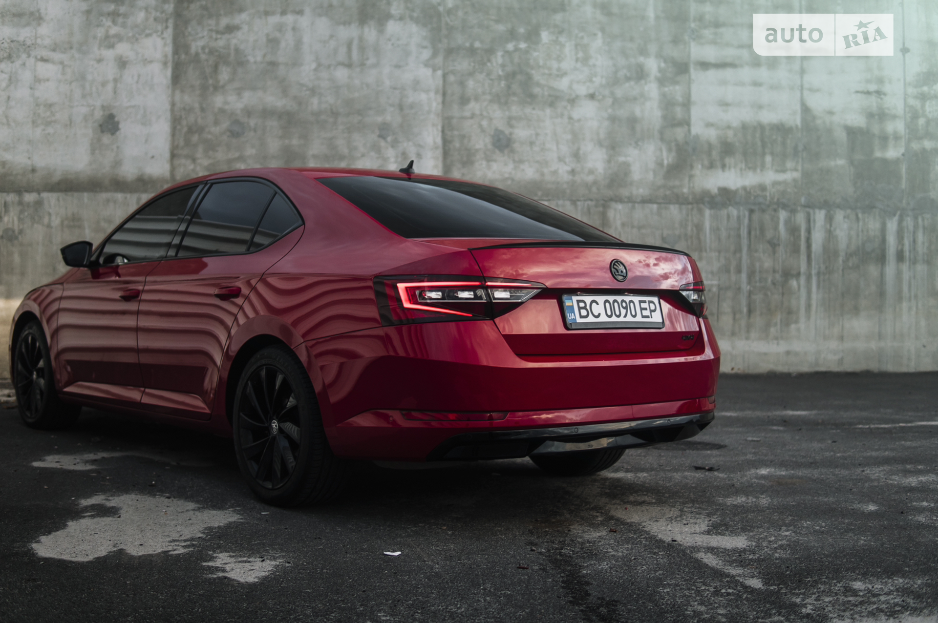 2019 Skoda Superb - мініатюра 12