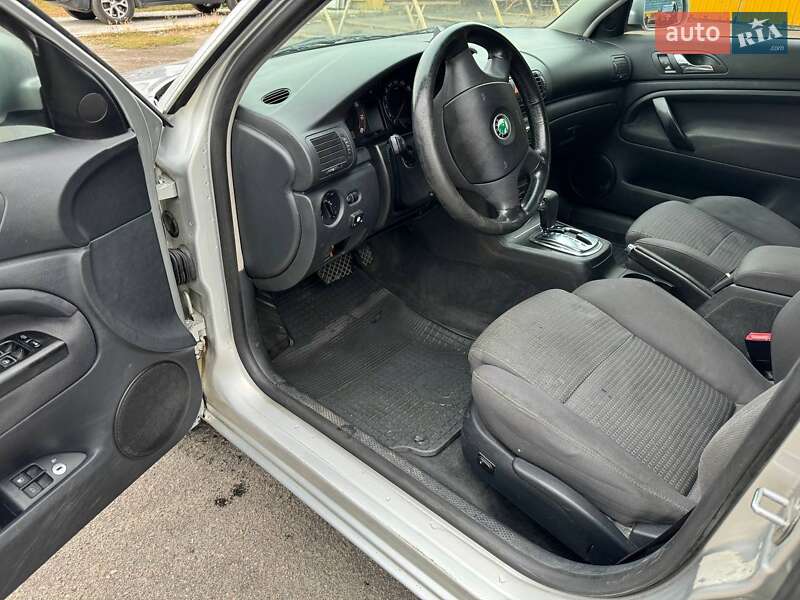 Лифтбек Skoda Superb 2006 в Фастове