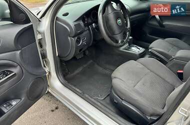 Ліфтбек Skoda Superb 2006 в Фастові