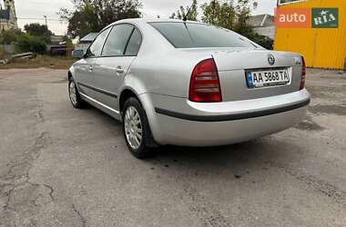 Ліфтбек Skoda Superb 2006 в Фастові