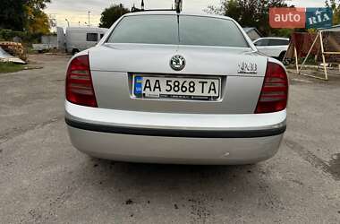 Ліфтбек Skoda Superb 2006 в Фастові