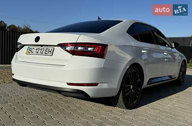 Лифтбек Skoda Superb 2015 в Стрые