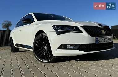 Лифтбек Skoda Superb 2015 в Стрые