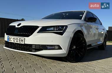 Лифтбек Skoda Superb 2015 в Стрые