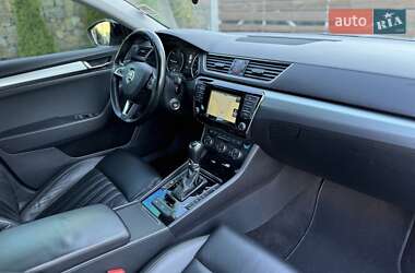 Лифтбек Skoda Superb 2015 в Стрые