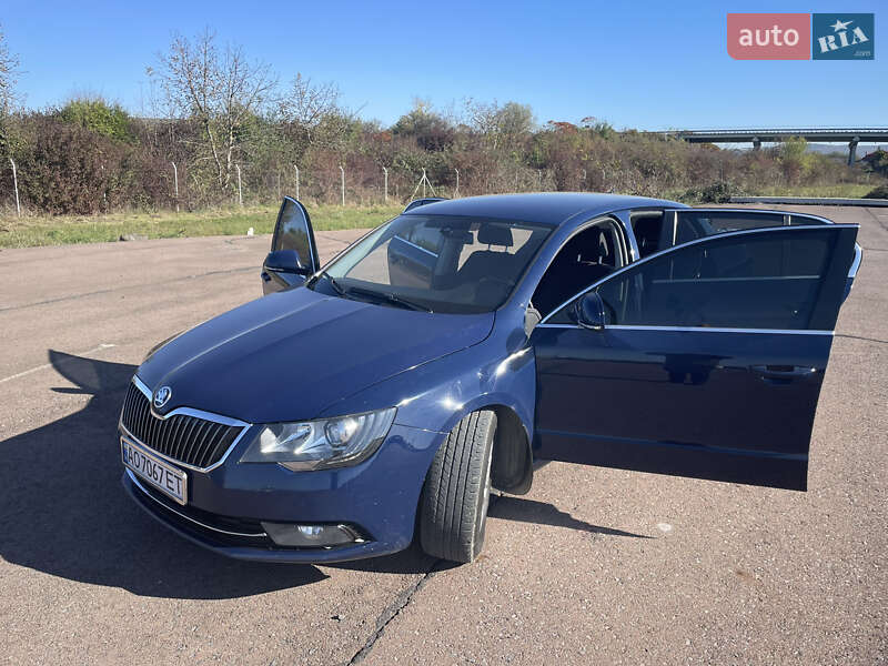 Лифтбек Skoda Superb 2014 в Ужгороде фото 8 Лифтбек Skoda Superb 2014 в Ужгороде