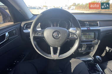 Лифтбек Skoda Superb 2014 в 